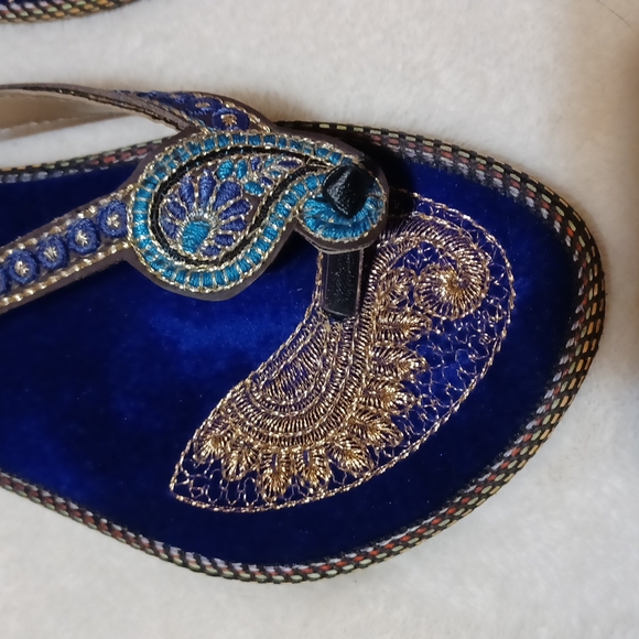 Sandals 👡 - Picture 3 of 5